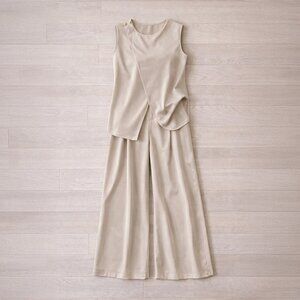 Women's White and Cream Suit